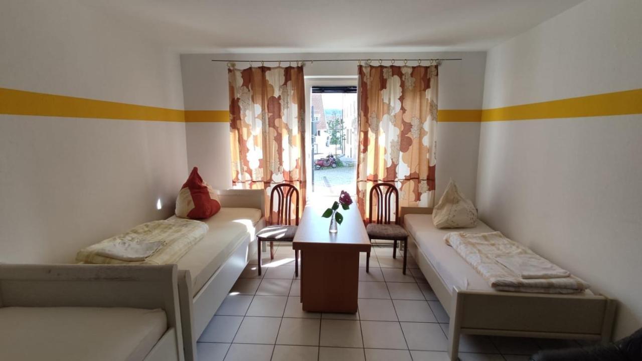 Aldingen 2 Zimmer Wohnung Bagian luar foto